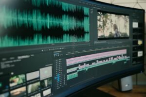 12 best AI tools for podcast editing 2025