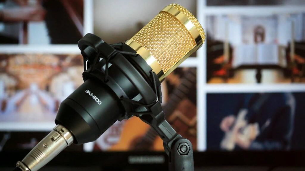 What Is a Serialized Podcast? What Is a Serialized Podcast